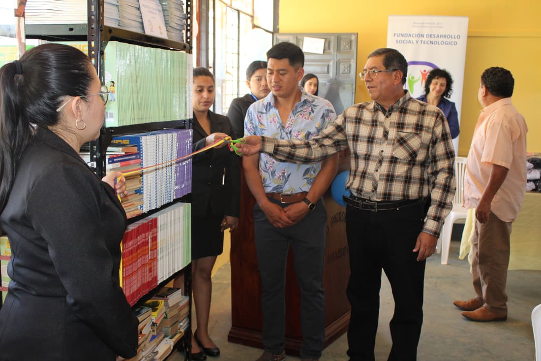 Inauguración de biblioteca